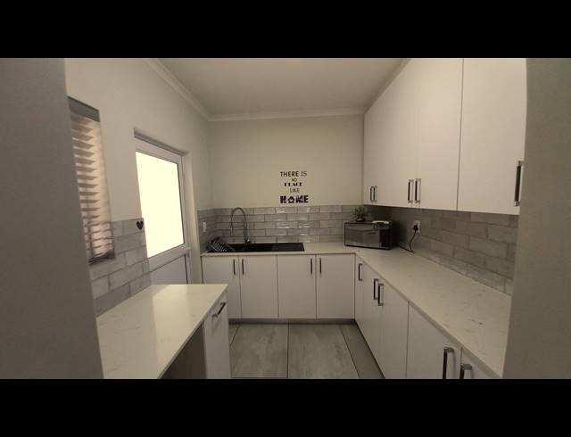 3 BEDROOM HOUSE FOR SALE IN KLEINKOORNHUIS